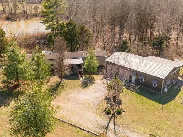 23285 Pleasant Valley Rd, Creal Springs, IL 62922
