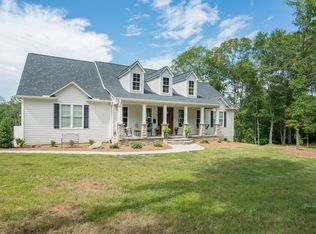 1721 Riveroak Rd, Inman, SC 29349