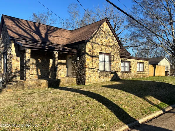 313 Garfield St, New Albany, MS 38652