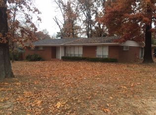 2302 College Dr, Texarkana, TX 75503