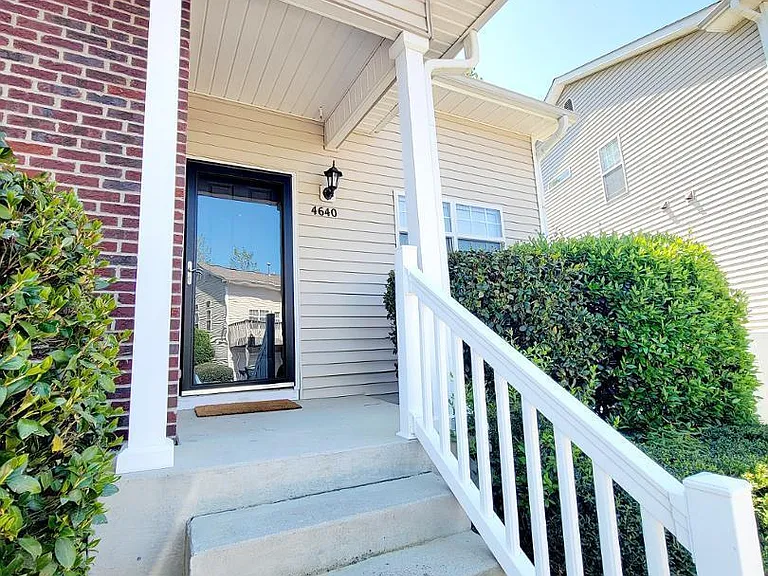 4640 Centrebrook Cir — Photo 1