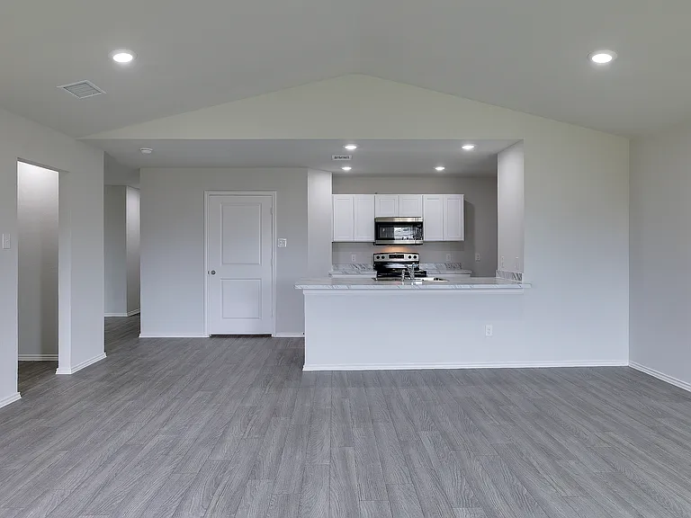 829 Eagles Nest Dr — Photo 10