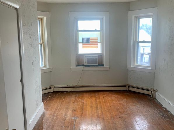 26 Beacon St APT 304