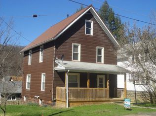 101 2nd Ave, Rouseville, PA 16344