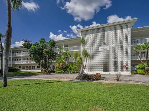 5155 9th Ave N APT 104, Saint Petersburg, FL 33710