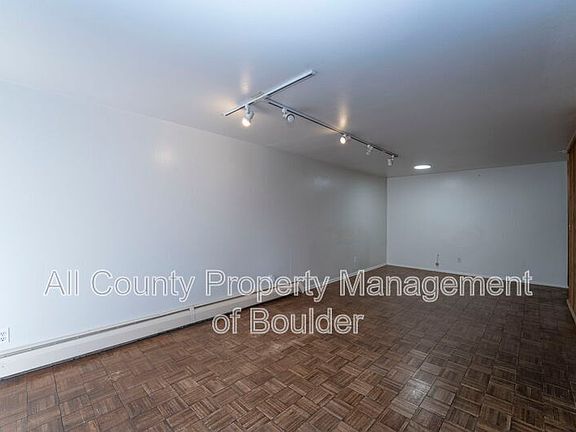 3rd image of 745 Thomas Dr APT 14