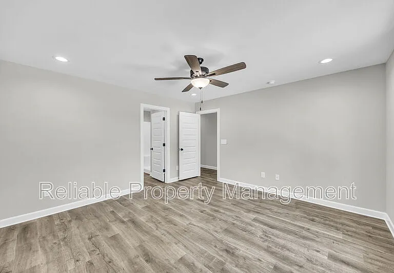 501 B H Parrish Rd — Photo 11