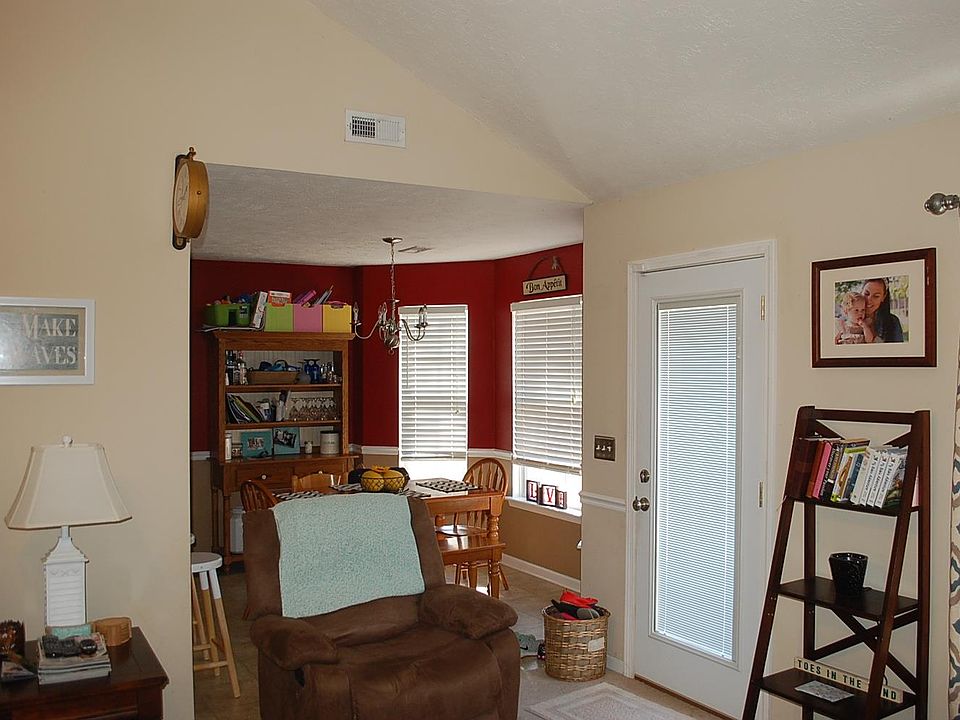 1st image of 319 Slippery Rock Dr