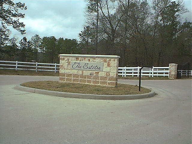 2nd image of 1602 Saddle Creek Farms Dr