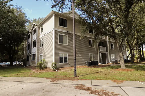 4000 SW 23rd St #5-307 Photo 1