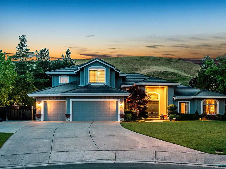 1st image of 425 Alta Vista Ct