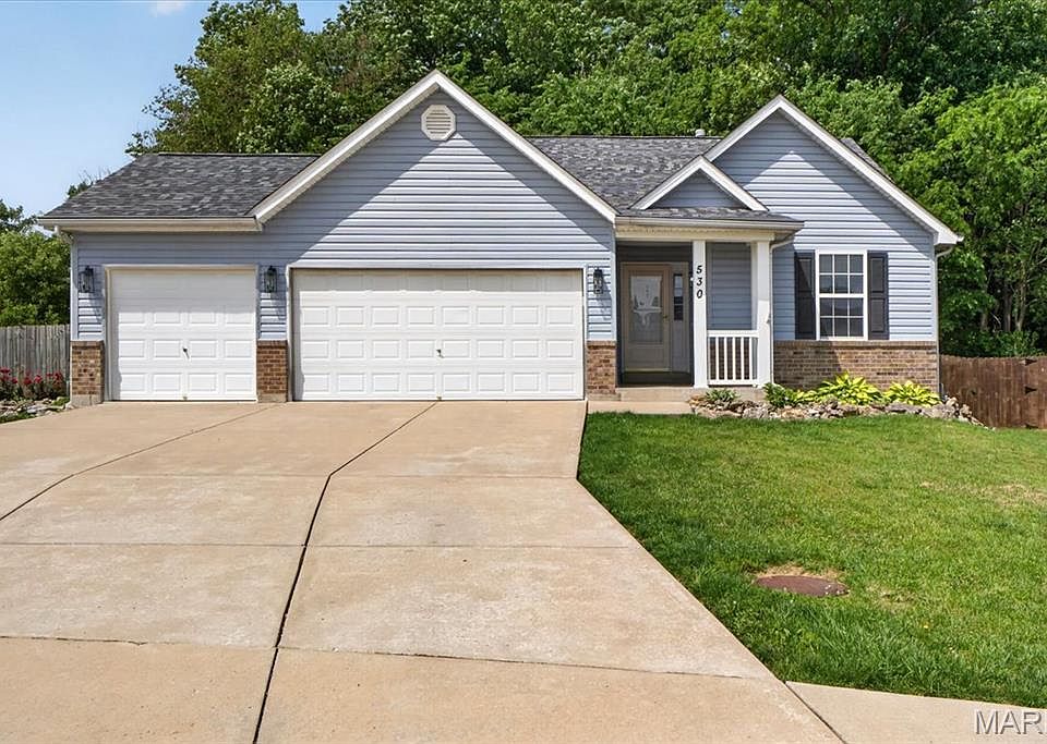 1st image of 530 Sandra Way