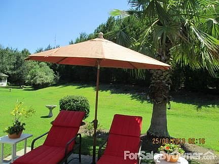 immaculate jamestown / sun city
						:
						active 55 adult community.many amenities.