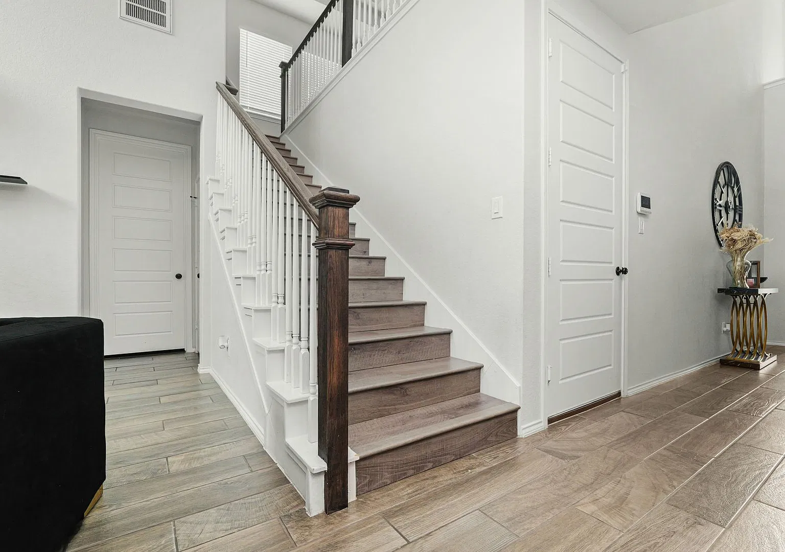 $200 Off On First Month's Rent! Spacious 4br Home With Gourmet Kitchen & Large Island Near Alamo ... — Photo 4