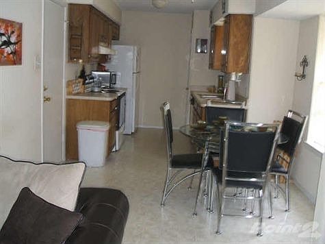 3rd image of 612 Sierra Blanca Dr