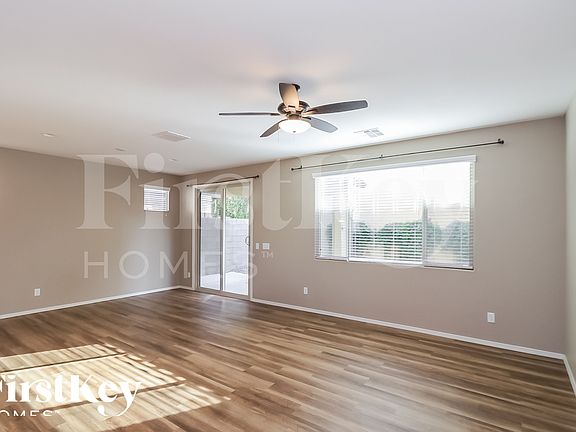 3rd image of 5115 E Greenway St
