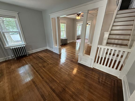3rd image of 302 Horace Ave