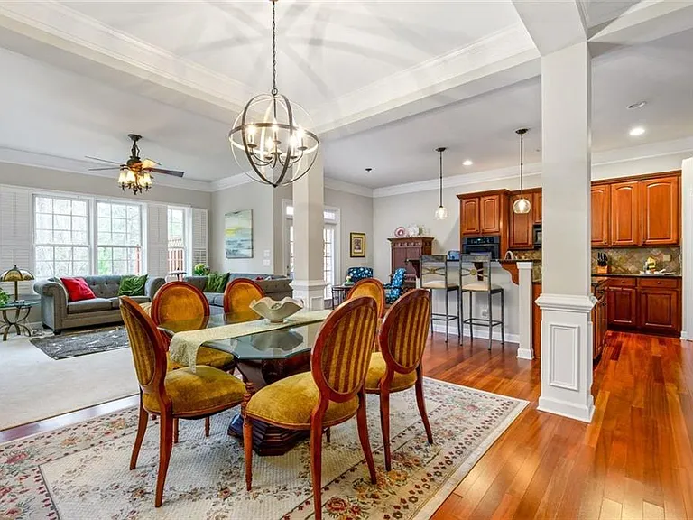 3449 Kiveton Dr — Photo 3