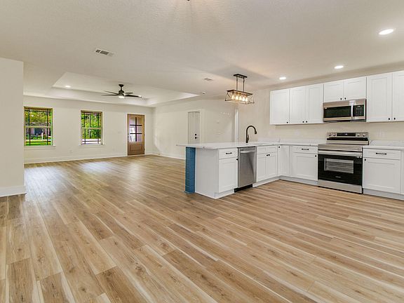 4th image of 9917 Aileron Ave