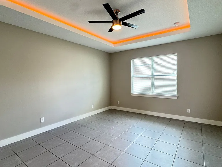256 Hyacinth Ct — Photo 25