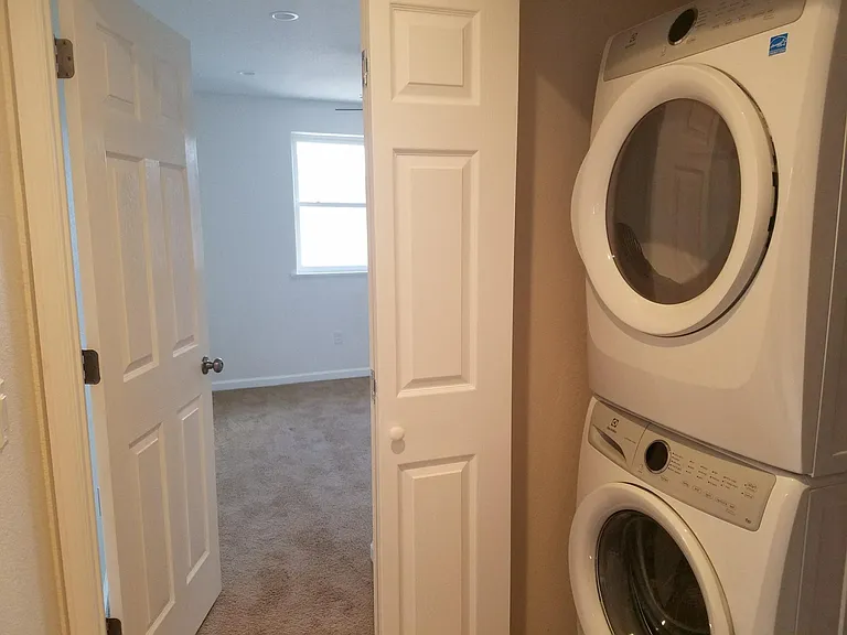 1630 Manitou Blvd — Photo 8