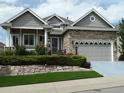 Beautiful Ranch w finished WalkOut