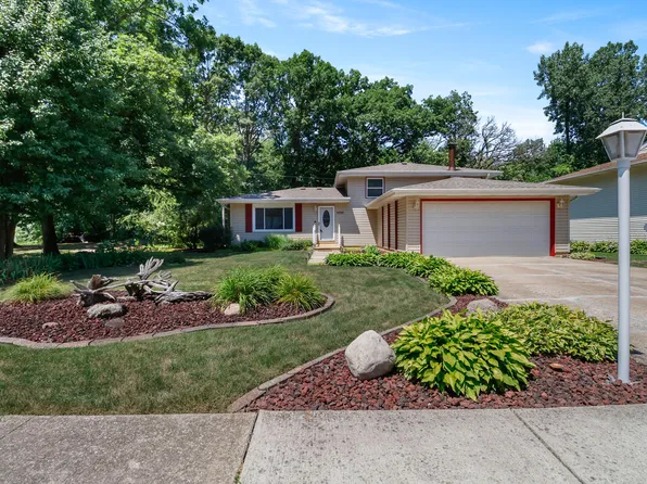 2530 Crabapple Ln, Hobart, IN 46342