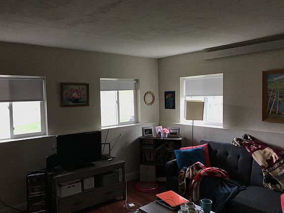 4th image of 1044 E 6th Ave #2
