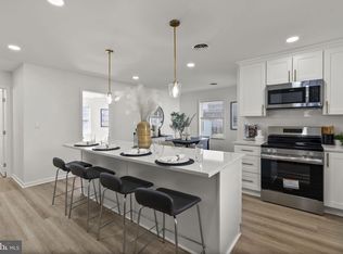 2806 Bay Dr, Baltimore, MD 21219