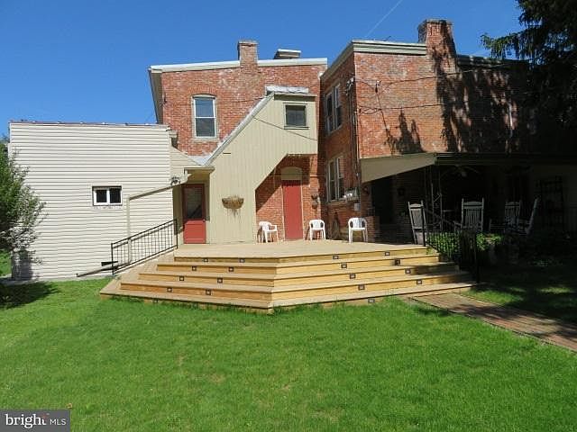 1st image of 107109 Carlisle St