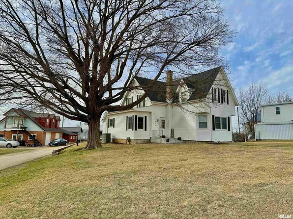 210 Ferry Rd, Miles, IA 52064