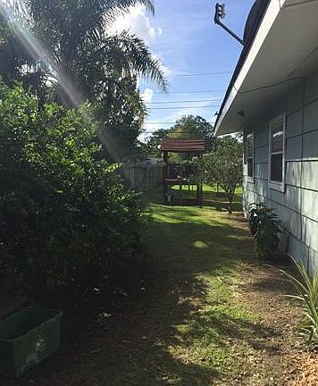 3rd image of 510 Heritage Ave