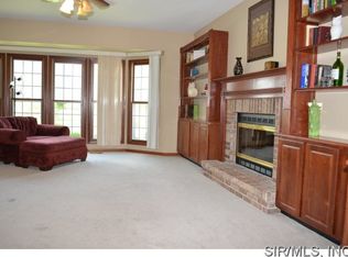 2709 Pro Tour Dr, Belleville, IL 62220