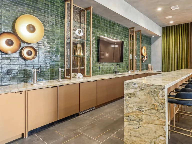 Resident Lounge