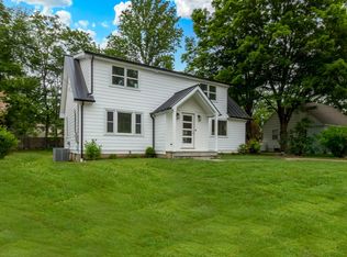 205 Szost Dr, Fairfield, CT 06824