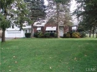 5305 Camp Meeting Rd, Center Valley, PA 18034