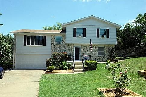 1st image of 4316 Crescent Dr