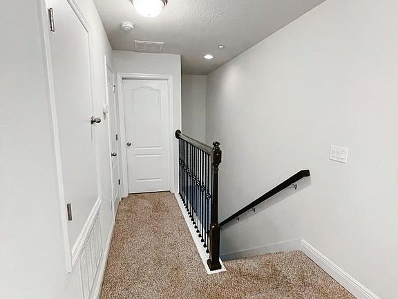 4th image of 7535 Aloma Pines Ct