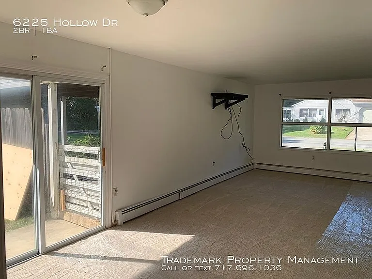 6225 Hollow Dr — Photo 6