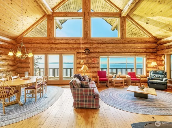 154 Rockaway Beach Lane, Camano Island, WA 98282
