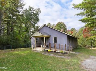 3 N Church St, Stockbridge, MA 01262