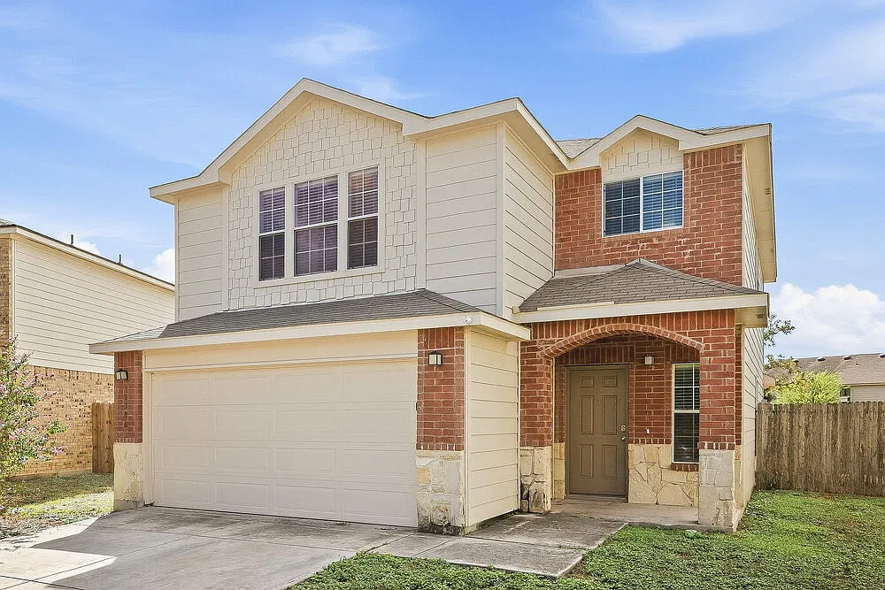 4 bed, 3.0 bath, 2044 sqft, $1,865 — Photo 4