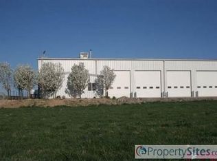 1493 O Rd, Loma, CO 81524