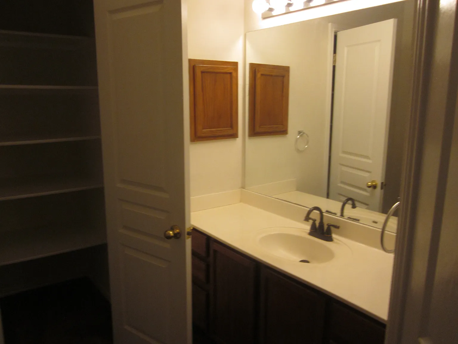 3 bed, 1454 sqft, $1,650 — Photo 2