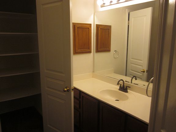 2nd image of 11310 Woodwaters Way