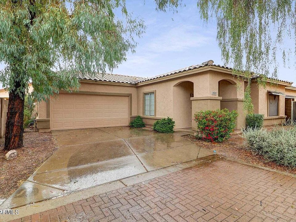 1st image of 2608 E Waterview Ct