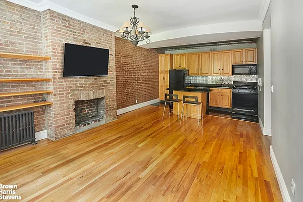 Rented by Brown Harris Stevens | media 2