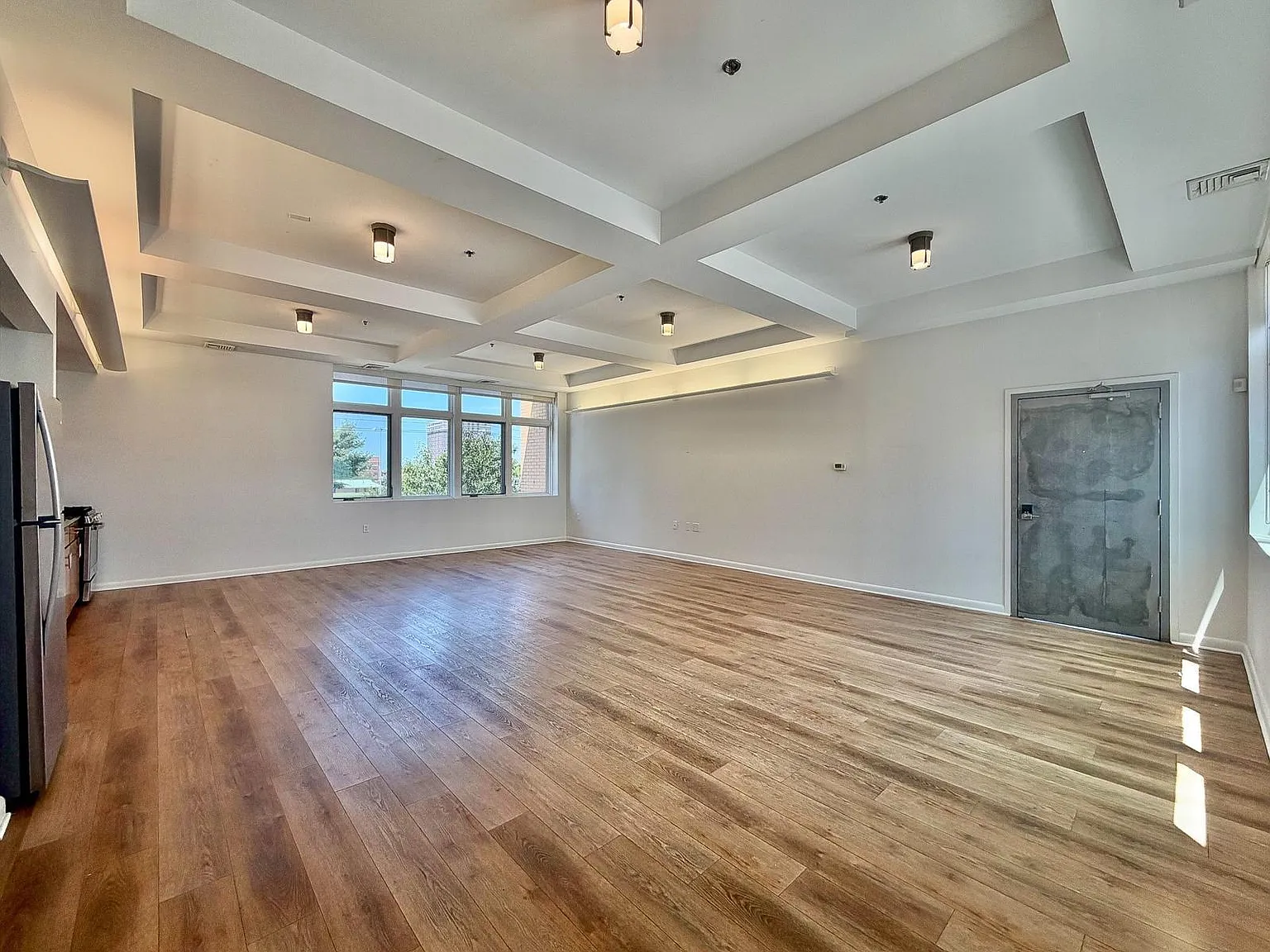 Apartment, Union City, NJ, 07087 — Photo 4