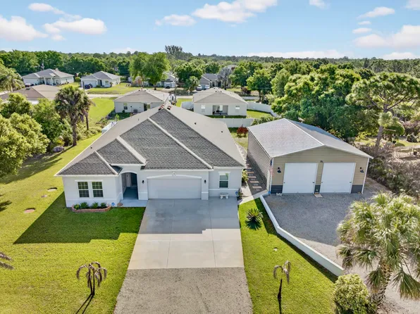 8236 100th Avenue, Vero Beach, FL 32967