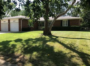 2605 Delaware Dr, Springfield, IL 62702